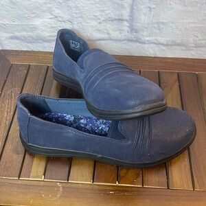 Clarks Womens Breeze Sol Loafers Size 9W Navy Slip-On CloudSteppers Collection